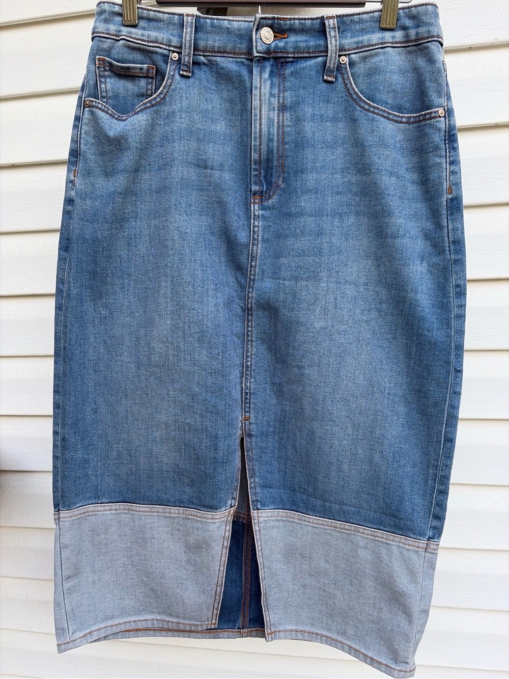 Chico’s Denim Midi Skirt 0.5 Two Tone Contrast Hem Front Slit